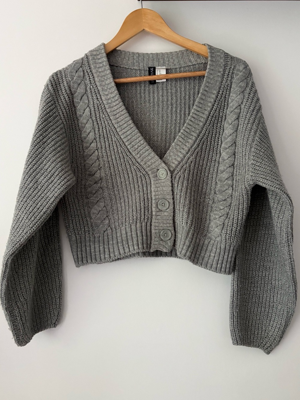 H&M Womens Cropped Cable Knit Cardigan Size XS Grey Button Front Balloon Sleeve